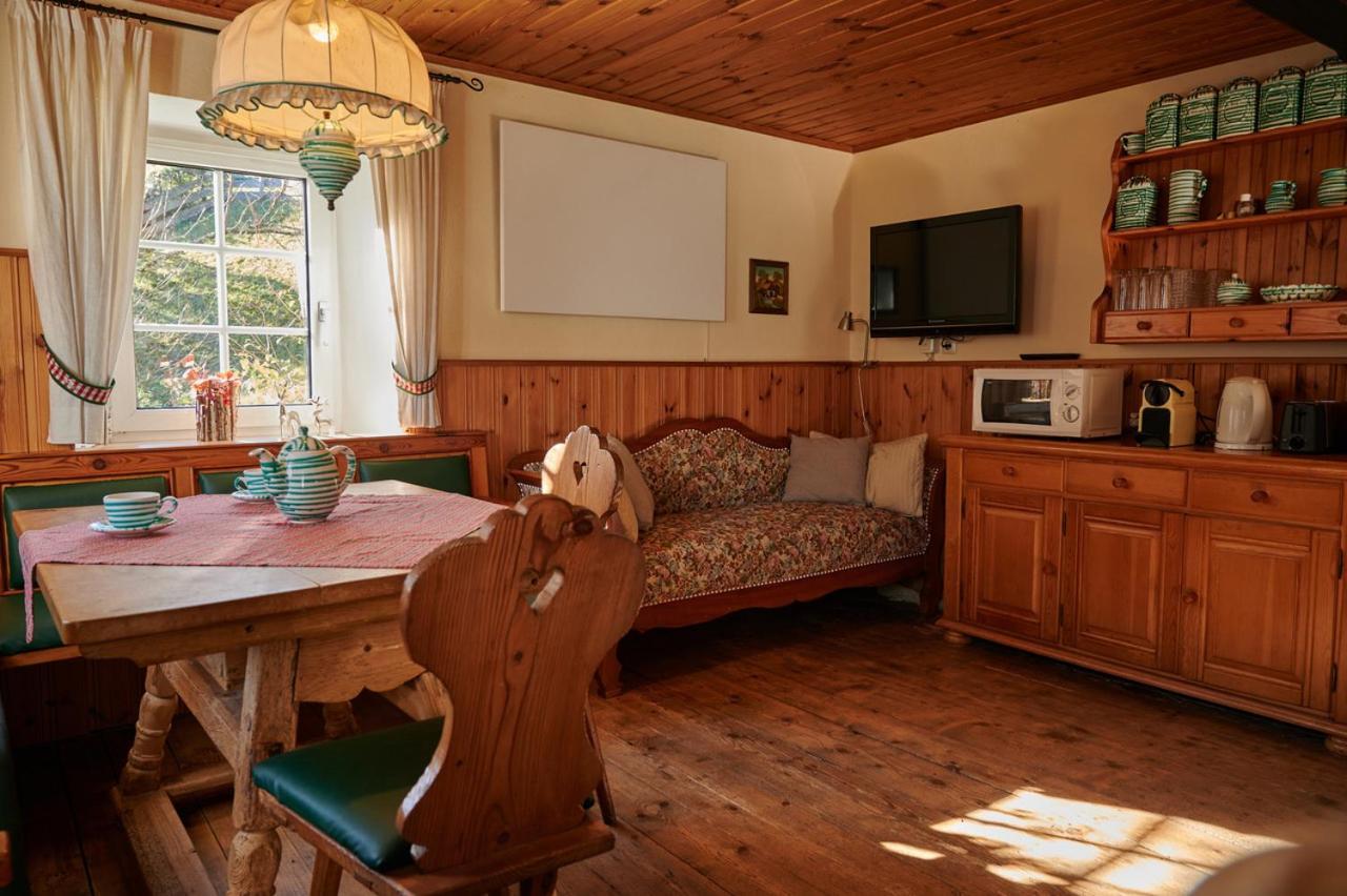 Romantische Ferienhuette Nationalpark Kalkalpen, Sonnig, 2 Schlafzimmer, Wlan Kleinreifling エクステリア 写真