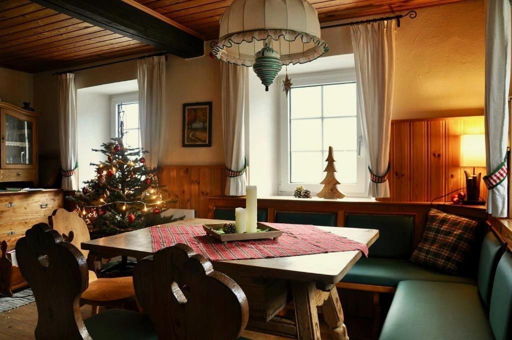 Romantische Ferienhuette Nationalpark Kalkalpen, Sonnig, 2 Schlafzimmer, Wlan Kleinreifling エクステリア 写真